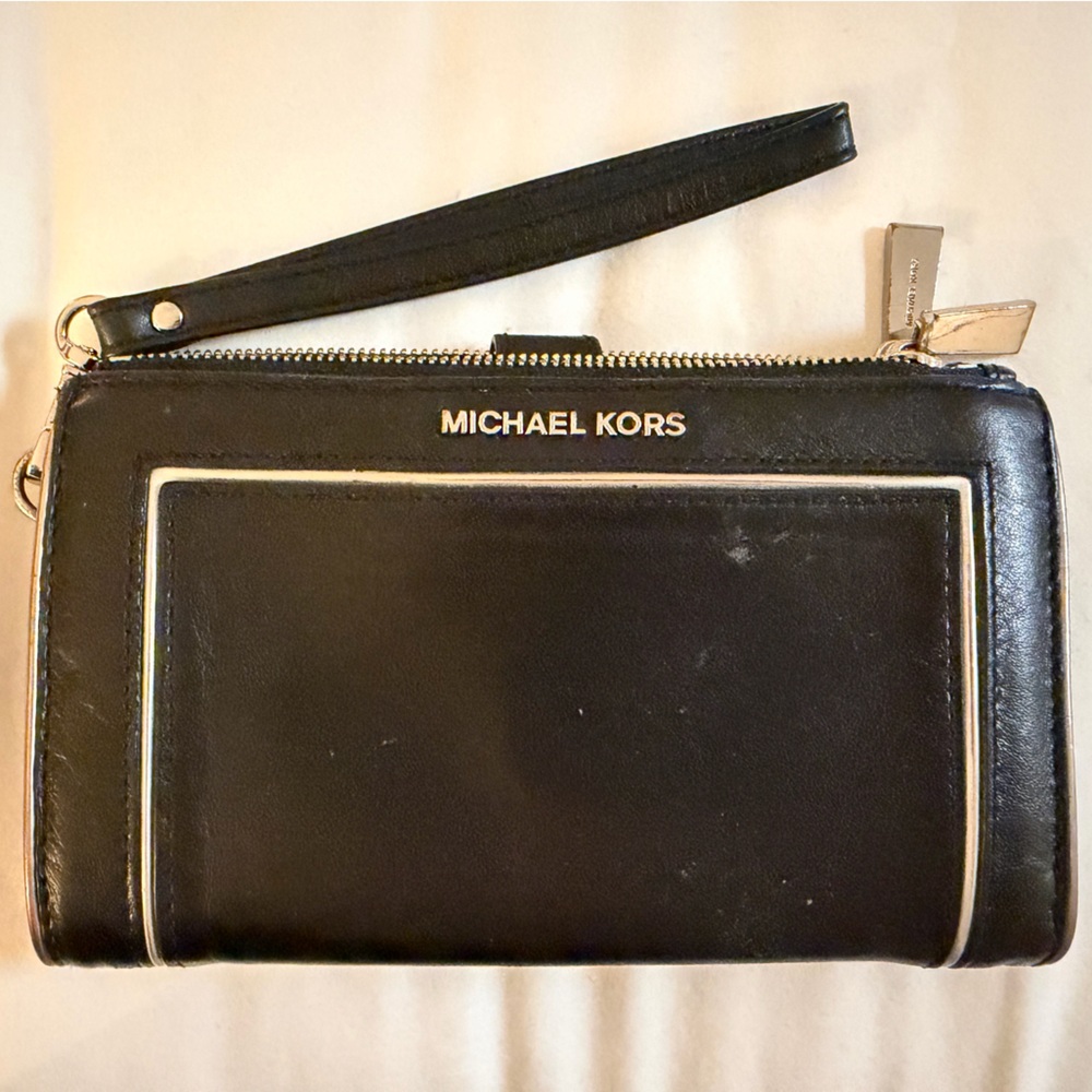 Michael Kors Black and White Wristlet Clutch